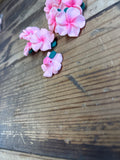 Foam PLUMERIA Side-drilled beads (10)