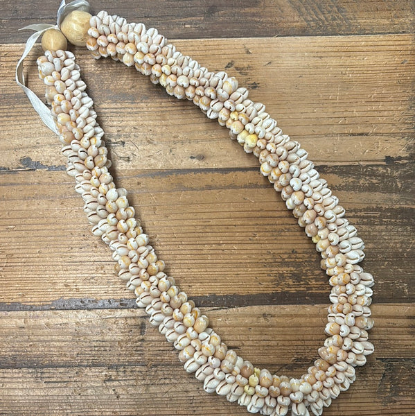 Cowry Shell Ring Lei Necklace