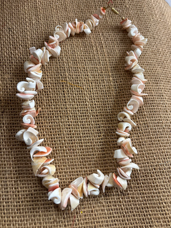 Smooth Pink Cut Shell Pieces necklace
