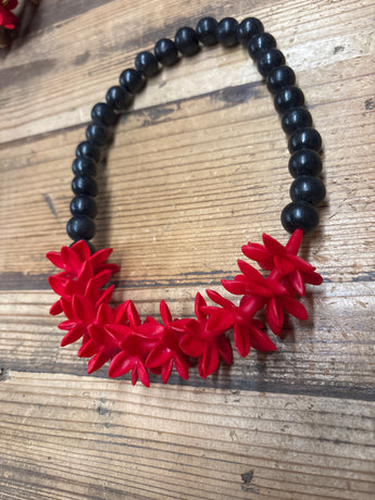 Car Lei- Black and Red Blooming Pikake