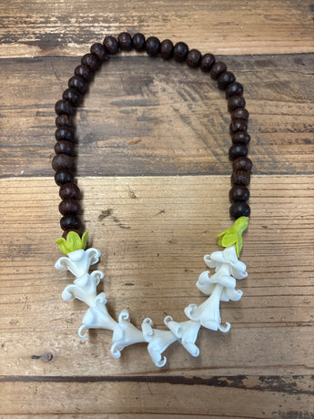 Car Lei- Puakenikeni/Pakalana