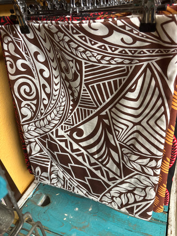 I’e Lavalava- Brown/White Tribal