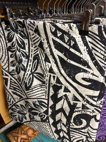 I’e Lavalava- Black/Tan Tribal