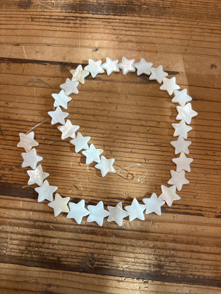 White STAR Kabibe Shell Strand