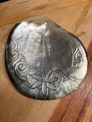 Made in Tahiti Mother of Pearl Inside Carved Shell