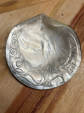 Made in Tahiti Mother of Pearl Inside Carved Shell