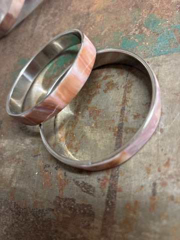 CLEARANCE- Mother of Pearl Bangle Bracelet- pink/purple