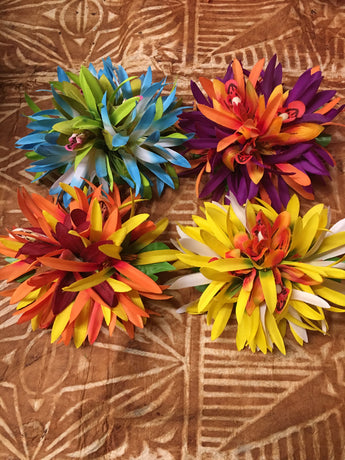 Spider Lily Hair Clip- 2-toned