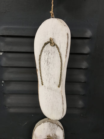 Wooden Slippah Garland