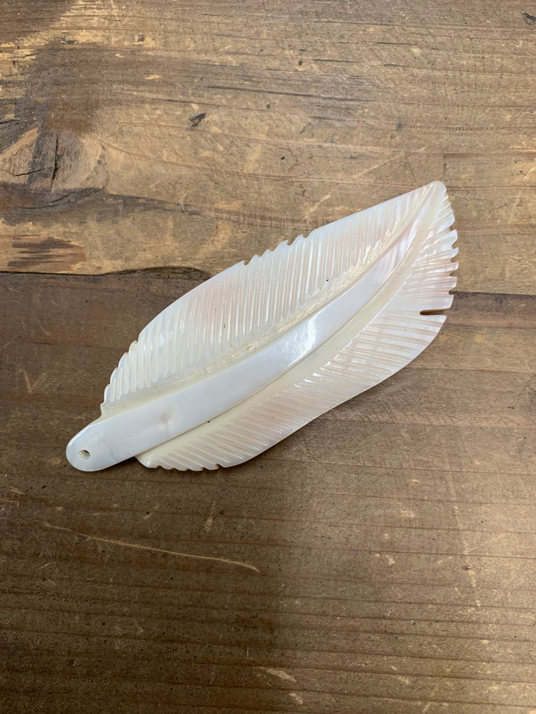 Feather Shell White Mother of Pearl Feather Shell – California Hula Center
