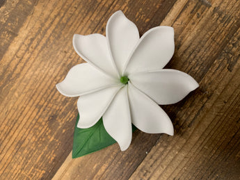 Single Flat Tiare with Single Leaf Hair Clip