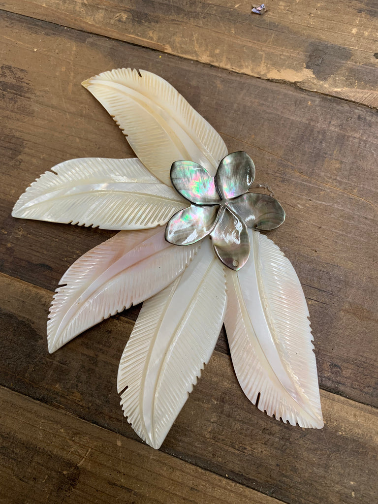 Feather Shell White Mother of Pearl Feather Shell – California Hula Center