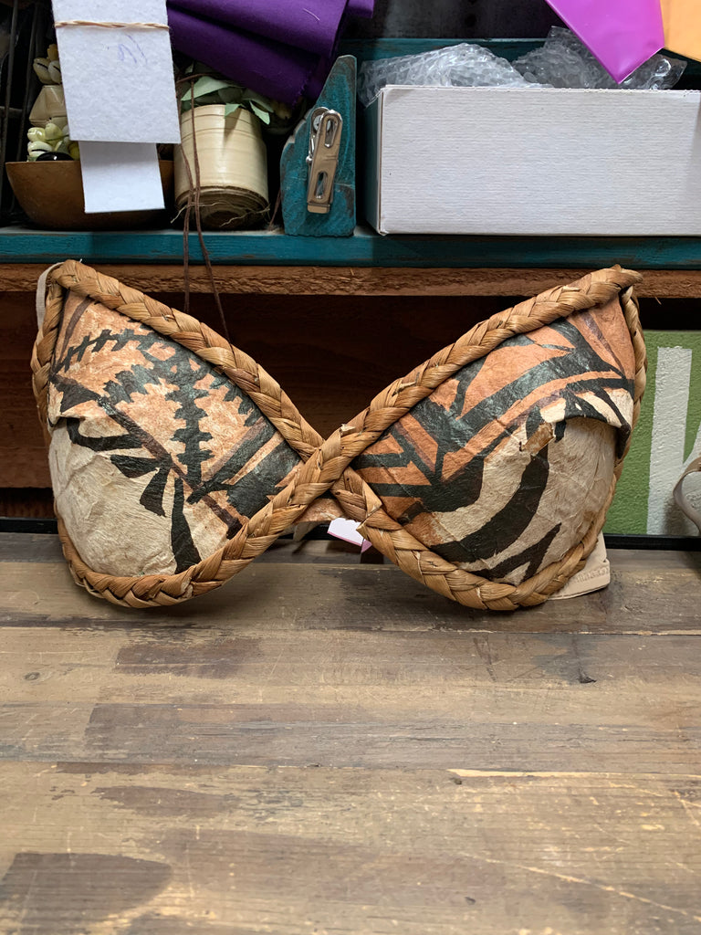 Shell Bra Hula Tapa and Hyacinth Bra – California Hula Center