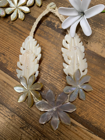 White Mother Of Pearl Leaves and Tiares Necklace II